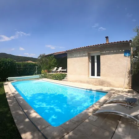 Avec Piscine *